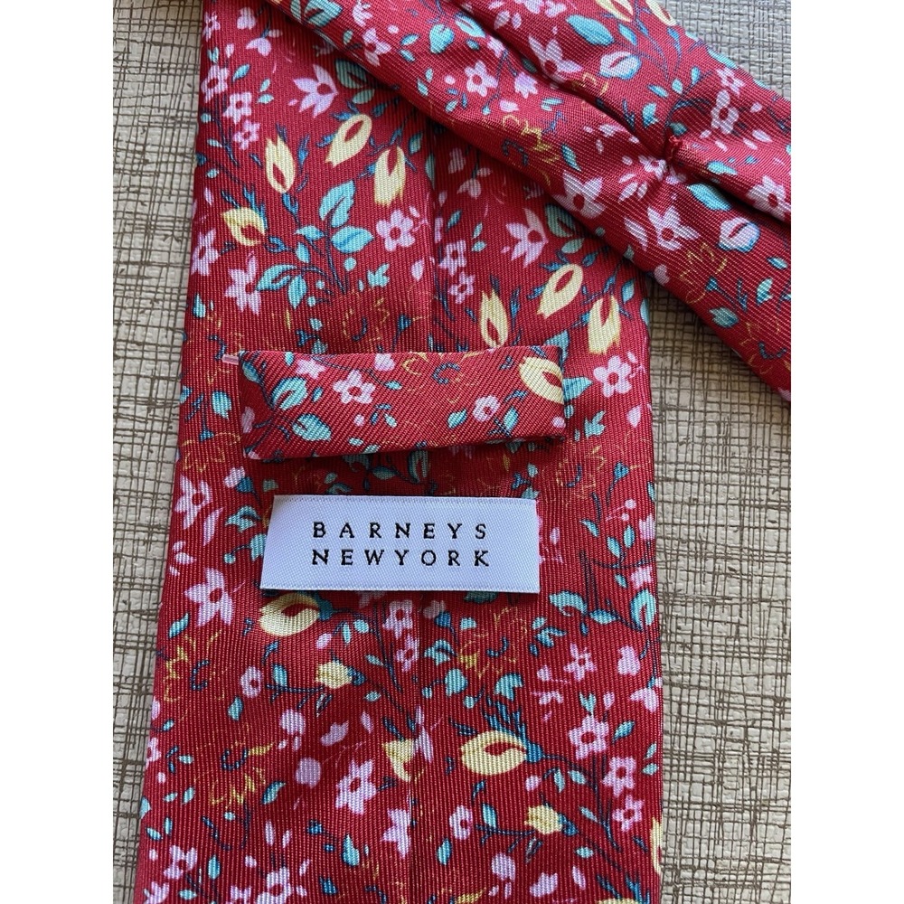Barneys New York Mens Silk RedFloral Print Necktie Spring Summer